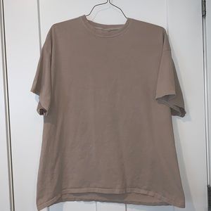 Oversized vintage-look shirt with print in tan